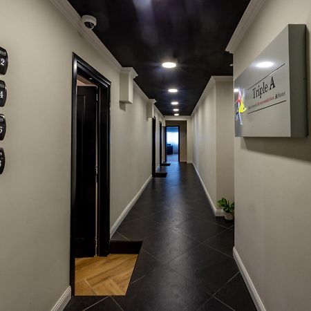 Triple A - Chic & Elegant By The Market - Free Parking! Athens Luaran gambar